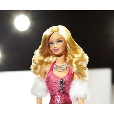 Barbie Fashionistas Glam R9878 2009 R9878 Barbiepedia