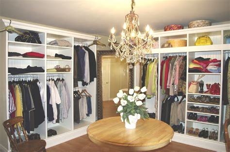 convert a small bedroom into a walk in closet dressing turning a bedroom into a closet