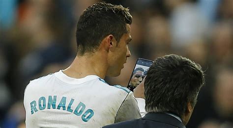 Cristiano Ronaldo Has Stitches For Face Cut In La Liga Sportsnetca