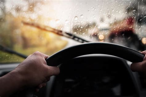 3 Common Driving Tips For The Rainy Season Xpressman Trucking And Courier