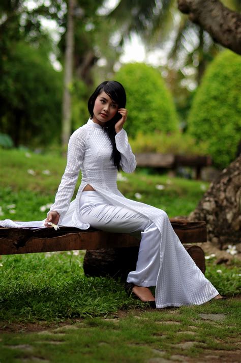 無料画像 屋外 女性 ヘア 可愛い 夏 アジア人 ポートレート モデル 若い 春 緑 中国語 座っている パーク