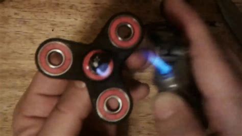 Fidget spinners have been used by kids and adults to help expend nervous energy allowing greater concentration. DIY FIDGET SPINNER CAPS (JAN 19,2017) - YouTube