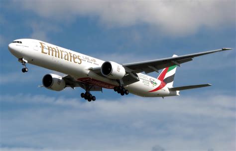 Fileemirates B777 300er A6 Ebm Arp Wikipedia