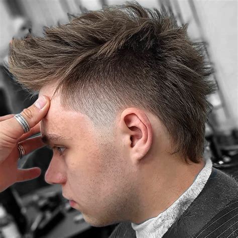 Your hair is all right; The Contemporary Guide To A Mullet Haircut ...