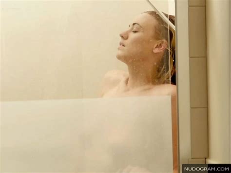 Yvonne Strahovski Nude Manhattan Night Pics Gif Video