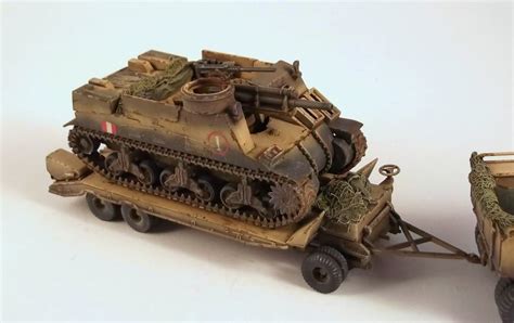 Gulumik Military Models M19 Tank Transporter M7 Priest 176 Revell