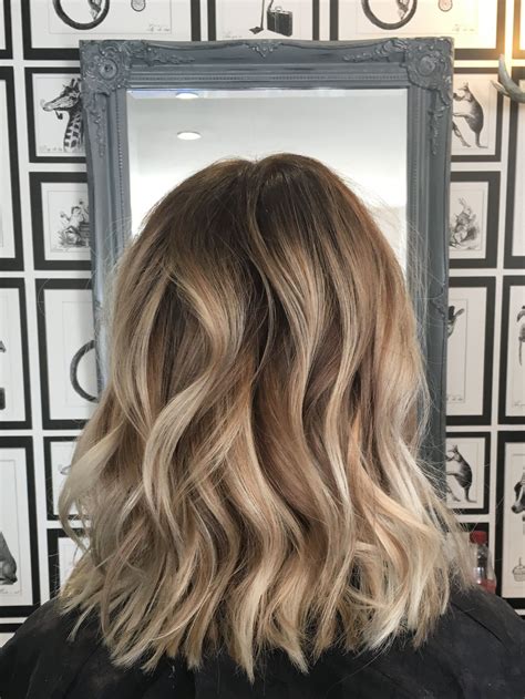 Dark Blonde Root Stretch With Baby Lights And Balayage Dark Roots Blonde Hair Roots Hair