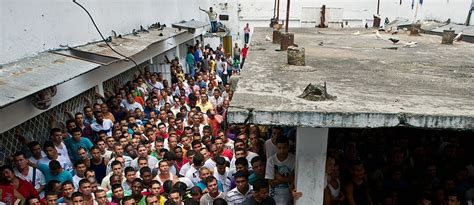 Colombia plans to resume international flights to colombia in september with a phased reopening and the first international flight to leave colombia is from medellín to cartagena to miami on viva air according to the colombia transport ministry and news sources, colombia plans to resume. Detention orders are suspended in Medellin due to jail crisis - Colombia Focus