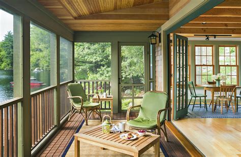 A Rustic Guesthouse On A New Hampshire Lake Couldnt Be More Inviting