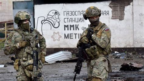 Russia Scraps Age Limit For New Troops In Ukraine Push Bbc News