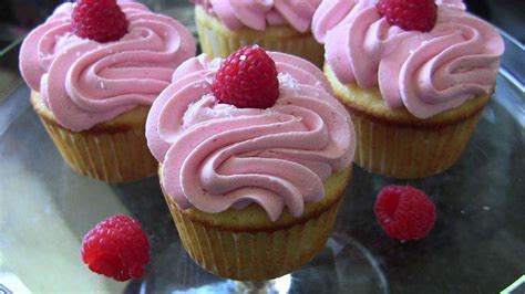Peaches And Raspberries Make A Marvelous Blend In These Cupcakes Times News Online
