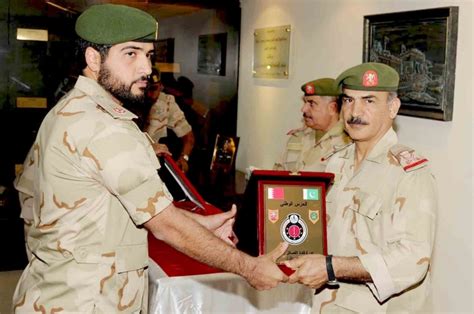 يتم تقديم هذه الخدمات لمنسوبي وزارة الحرس الوطني لتمكنهم من الاستعلام عن بياناتهم وطلب الوثائق الالكترونية الخاصة بهم. الحرس الوطني البحريني (20 عاماً) الحصن المنيع لردع من تسول ...