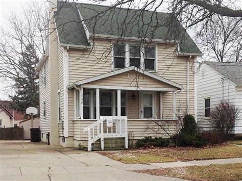 738 N Jenison Ave Lansing Mi 48915 Zillow