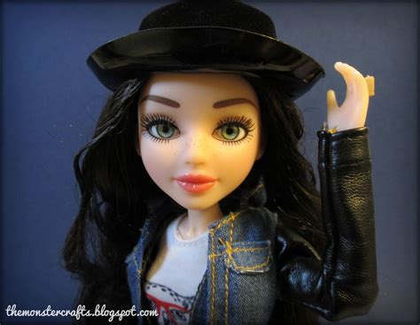 Secret journal set & mckeyla mcalister doll from netflix tv show. Doll Review: McKeyla McAlister with lava lamp experiment ...