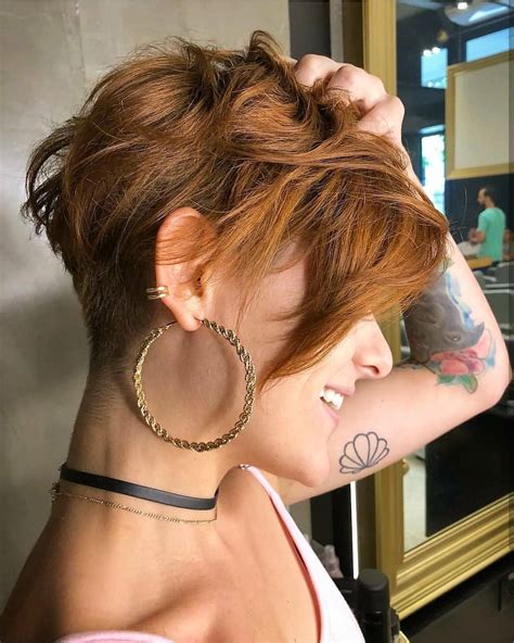Modern pixie cut styles are not limited to modest boyish 'dos. 10 Beautiful Asymmetrical Short Pixie Haircuts ...