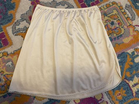 Vintage VANITY FAIR Nude Mini Half Slip Skirt Silky N Gem