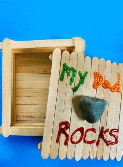 Check spelling or type a new query. 12 Easy Father's Day Crafts For Preschoolers To Make