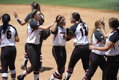 The Georgia Team Celebrates After A Win Against Western Kentucky Uga