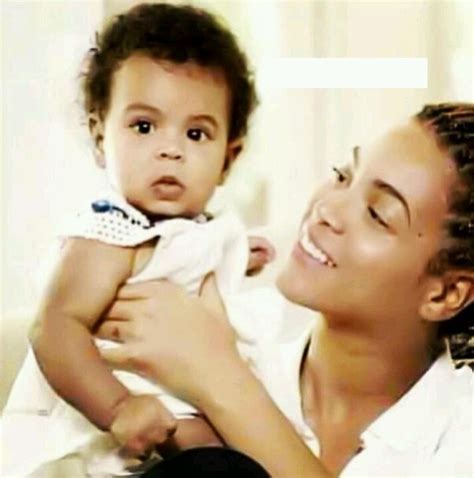 Beyonce And Daughter Blue Ivy Blue Ivy Carter Beyonce Baby Face