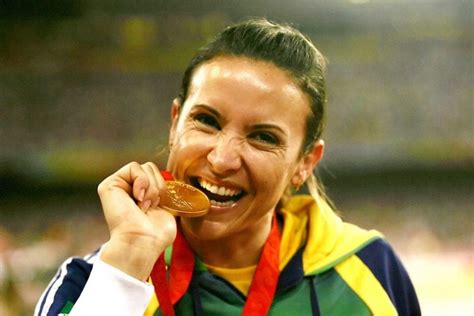 5 atletas olímpicos brasileiros que fizeram história nas Olimpíadas