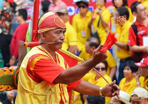 Festival Tatung Atraksi Kekebalan Tubuh Pada Perayaan Cap Go Meh Yang