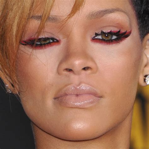 rihanna makeup red eyeshadow and nude lipstick steal her style