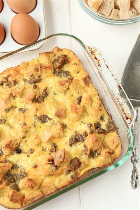Easy Sausage And Egg Breakfast Casserole With Bread Play Party Plan