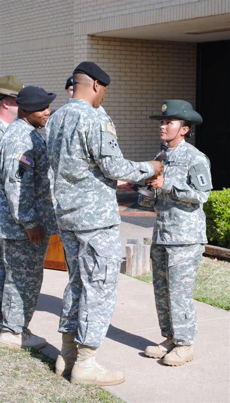 434th Selects Drill Sergeant Of Year Article The United States Army