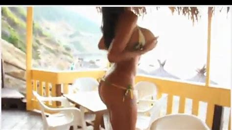 Fernanda Ferrari Beautiful Resort Striptease Phallicus