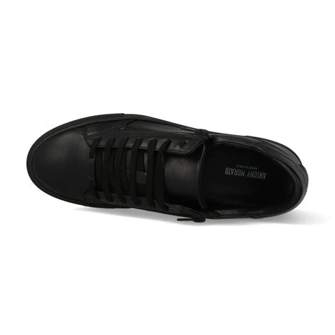 Follow the brands you like. Antony Morato Sneakers MMFW01210-LE300001 Low Wit