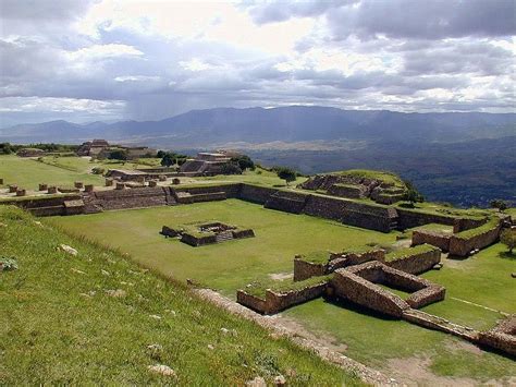 La Cultura Maya Periodo Posclasico Y Coba