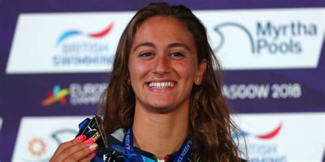 La nuotatrice romana ha realizzato un tempo di 15'40″89, migliorando il record italiano precedente di alessia filippi del 2009. Simona Quadarella ha vinto l'oro negli 800 metri stile ...