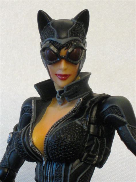 The Toyseum Play Arts Kai Catwoman Batman Arkham City