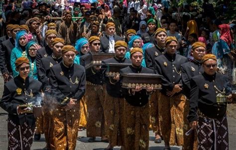 8 Tradisi Perayaan Tahun Baru Islam Di Indonesia Apa Saja