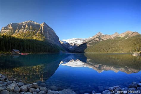 D what a beautiful name it is. 17 Beautiful Pictures Of Lake Louise