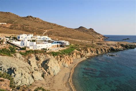 Η κέρκυρα διαθέτει ξενοδοχεία για διαμονή, φαγητό σε εστιατόρια και ταβέρνες καθώς και η κέρκυρα με το ποντικονήσι, το αχίλλειο και τ΄άλλα αξιοθέατά της είναι ένα νησί με ιδιαίτερη. 5 ξενοδοχεία σε Μύκονο και Κέρκυρα εξαγόρασε η Grecotel ...