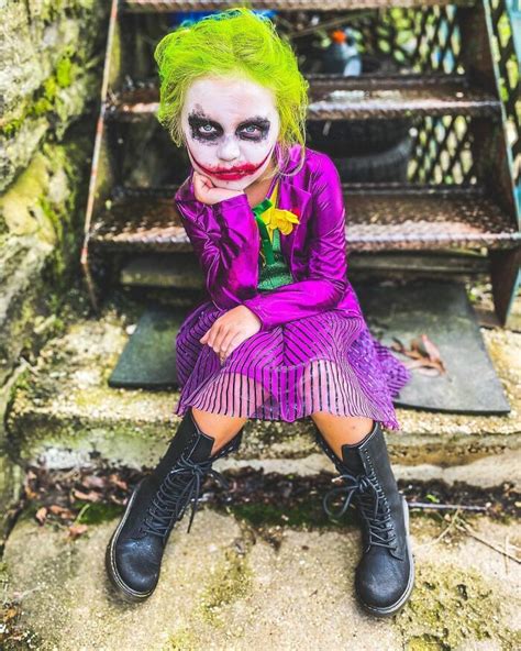 Seven Year Old Girl Ditched Disney Princesses To Dress Up As Her Favorite Horror Icons 45 Pics