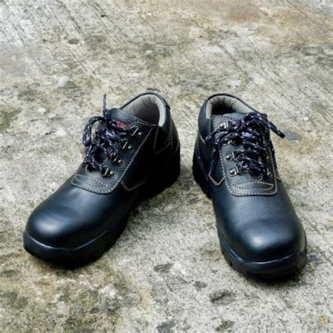 Jual Sepatu Safety Shoes Kulit Asli Support Ankle Model Tali Toe Cap