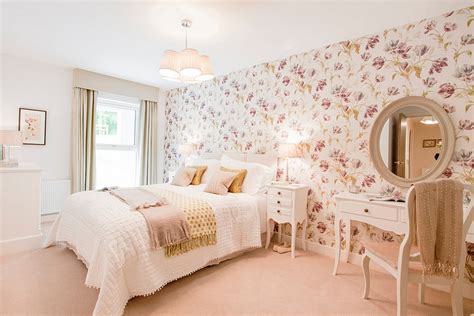 A woman will most likely prefer her bedroom to become cozy, inviting, bright and decorated will all sorts of little factors. Feminine Bedroom Ideas, Decor And Design Inspirations