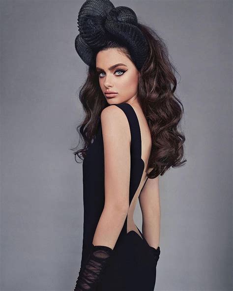 Yael Shelbia Brunette Beauty Fashion Photoshoot Girls Black Dress