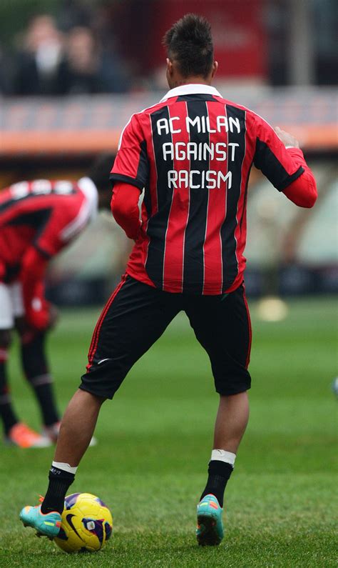 Des noms qui rappellent l'ac milan de la belle époque. Kevin-Prince Boateng Photos Photos - AC Milan v AC Siena ...