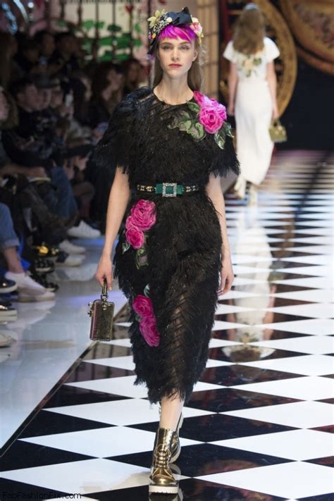 Dolce And Gabbana Fallwinter 2016 Collection Milan Fashion Week Fab