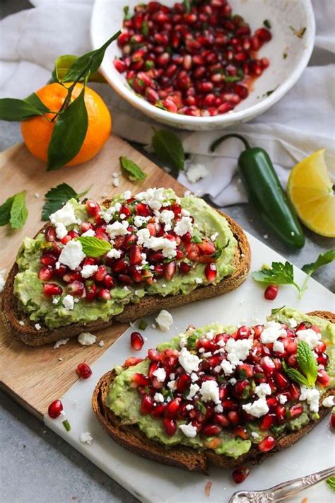 13 Fancy Avocado Toasts That Are Totally Craveable Quick And Easy Recipes