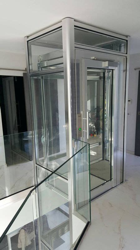 Un ascenseur à gaine s'acquiert à un prix. Prix d'un ascenseur dans une maison Cannes - Voltalift / Novak
