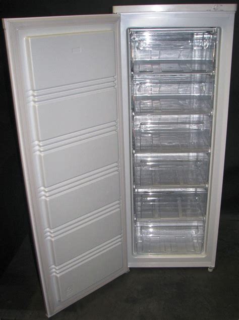 Westinghouse 180l Upright Freezer Whitewfm1800wc Auction 0009