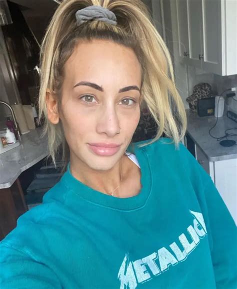 Carmella Blasts Social Media After Posting No Makeup Selfie