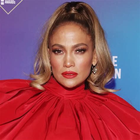 Glamour Jennifer Lopez Fired Back At A Fan Who Accused Her Of Using ‘tons Of Botox Milled