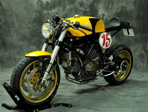 Ducati 750ss Rider By Xtr Pepo Turns Up The Heat On The Street