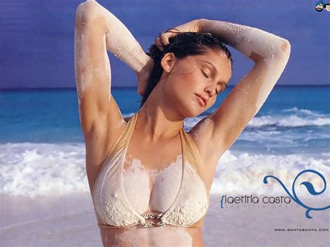 Wallpapershdsize Laetitia Casta Hd Wallpapers Global Hot Actress