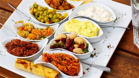 El terreno del país es muy favorable al cuidado de. Curso de Platos de la Cocina Griega | Aromas de una escalera